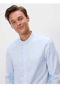 Reserved - Bawełniana koszula slim fit - jasnoniebieski. Kolor: niebieski. Materiał: bawełna