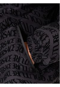 Versace Jeans Kurtka zimowa 79GAUD04 Czarny Regular Fit. Kolor: czarny. Materiał: syntetyk. Sezon: zima