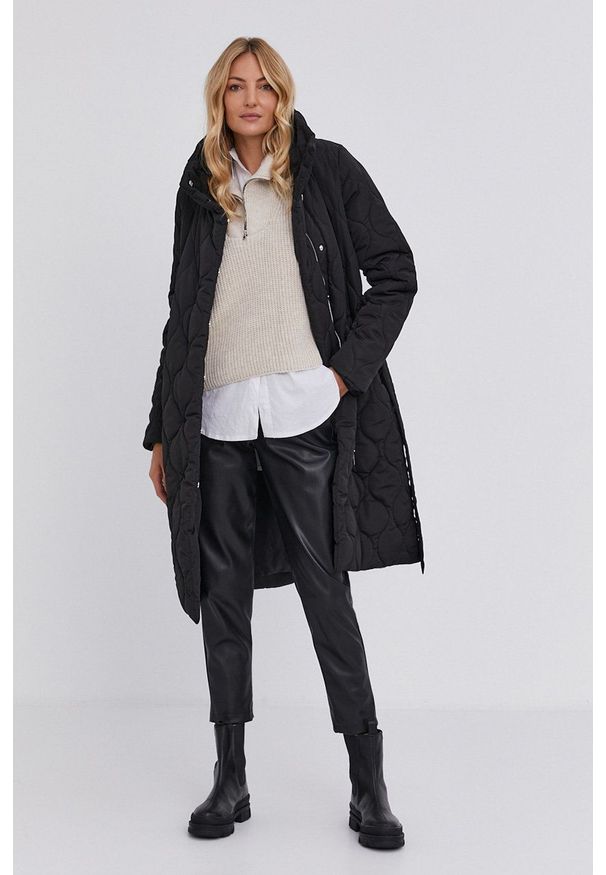 Answear Lab Płaszcz damski kolor czarny zimowy. Okazja: na co dzień. Kolor: czarny. Sezon: zima. Styl: wakacyjny