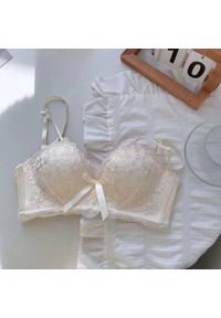 Intica - Biustonosz full cup koronkowy z regulowanymi ramiączkami Bridgette. Kolor: beżowy. Materiał: koronka