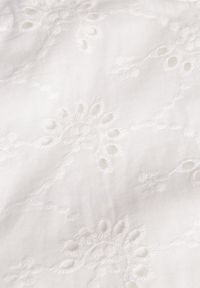 Born2be - Biała Ażurowa Sukienka z Bawełny o Rozkloszowanym Kroju na Ramiączkach Cheriny. Okazja: na co dzień, na imprezę. Kolor: biały. Materiał: bawełna. Długość rękawa: na ramiączkach. Wzór: ażurowy. Sezon: lato. Typ sukienki: proste. Styl: casual, elegancki #5