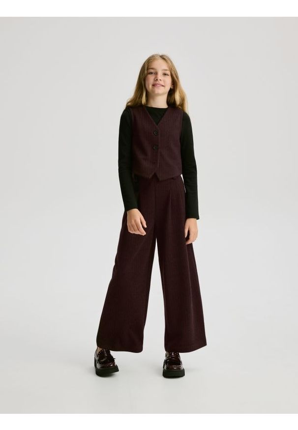 Reserved - Dzianinowe spodnie z wiskozą - bordowy. Kolor: czerwony. Materiał: dzianina, wiskoza