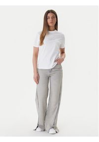 Calvin Klein Jeans T-Shirt LV047F831G Biały Regular Fit. Kolor: biały. Materiał: bawełna #4