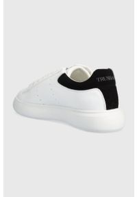 Trussardi Jeans - Trussardi sneakersy New Yrias kolor biały 77A00472 9Y099998. Nosek buta: okrągły. Zapięcie: sznurówki. Kolor: biały. Materiał: guma #3