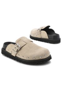 Big-Star - Klapki damskie Big Star, cholewka ze skóry naturalnej zamszowej z regulowanym paskiem i sprzączką, beżowe, RR274A376. Okazja: na co dzień, na spacer. Kolor: beżowy. Materiał: skóra, zamsz. Styl: elegancki, casual #6