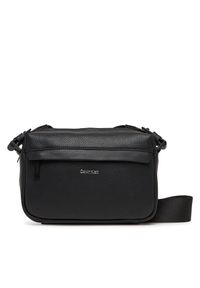 Saszetka Calvin Klein. Kolor: czarny
