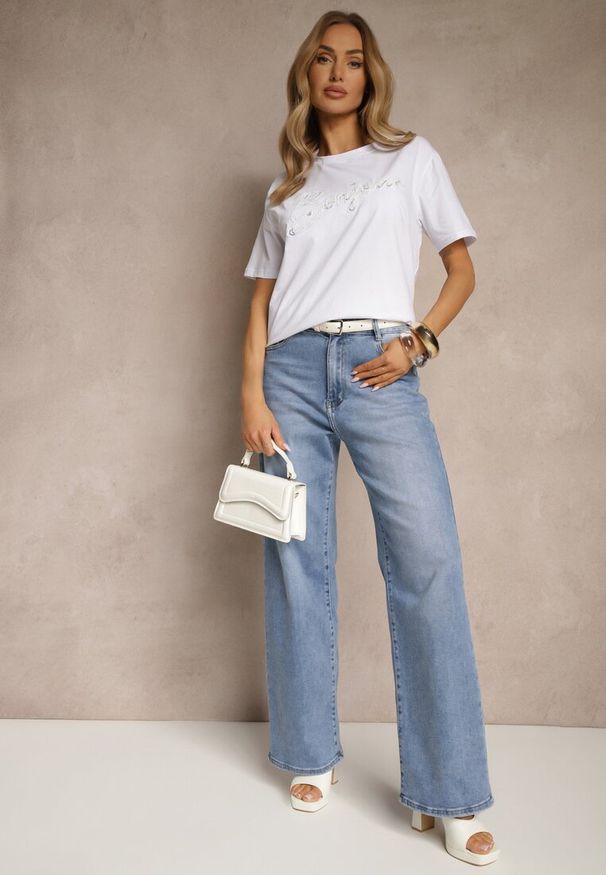 Renee - Biały Bawełniany T-shirt Zdobiony Haftowanym Napisem z Cekinami Ulionis. Kolor: biały. Materiał: bawełna. Wzór: napisy, aplikacja, haft. Styl: elegancki, klasyczny