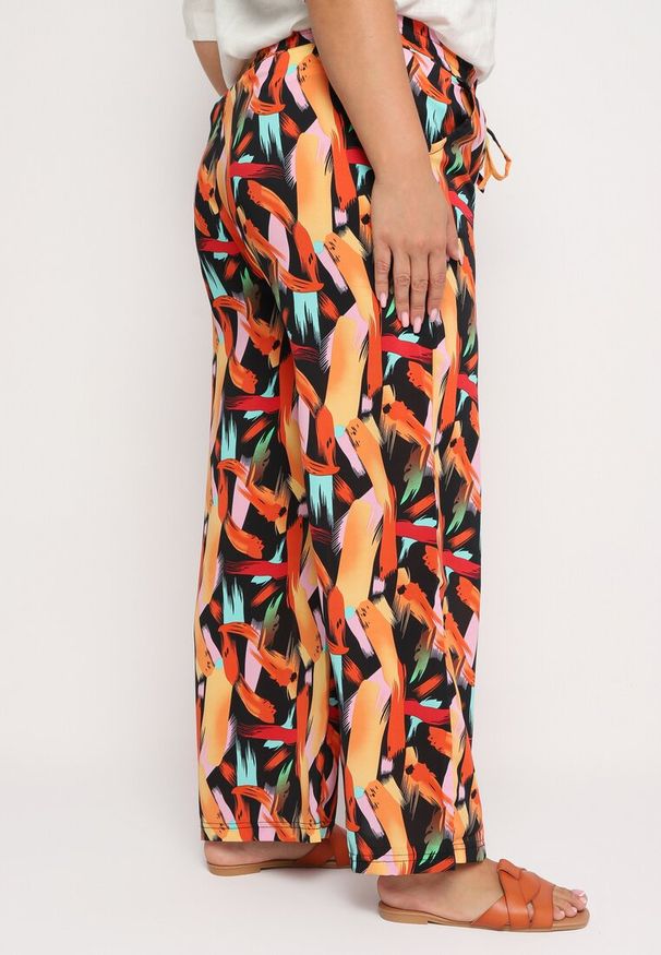 Born2be - Czarno-Pomarańczowe Szerokie Spodnie Boho z Wysokim Stanem i Gumką w Pasie Letviana. Stan: podwyższony. Kolor: czarny. Materiał: tkanina. Sezon: lato. Styl: boho