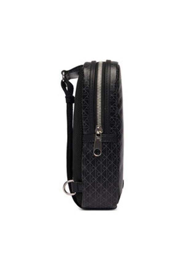 Calvin Klein Saszetka Emblem Aop Coated Square Sling LV04D3335G Czarny. Kolor: czarny. Materiał: skóra
