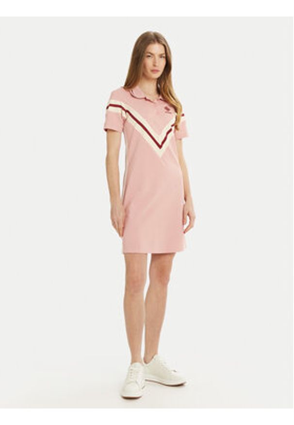 Guess Sukienka codzienna V5RK00 KCOK1 Różowy Regular Fit. Okazja: na co dzień. Kolor: różowy. Materiał: bawełna. Typ sukienki: proste. Styl: casual