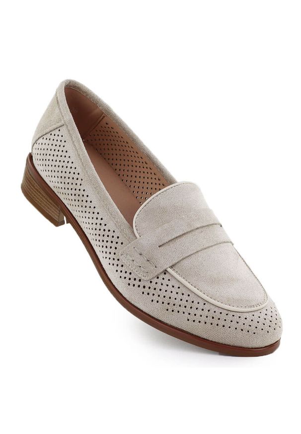 POTOCKI - Półbuty zamszowe lordsy ażurowe beżowe Potocki SZ12585. Kolor: beżowy. Materiał: zamsz, nubuk. Wzór: ażurowy. Obcas: na obcasie. Wysokość obcasa: średni