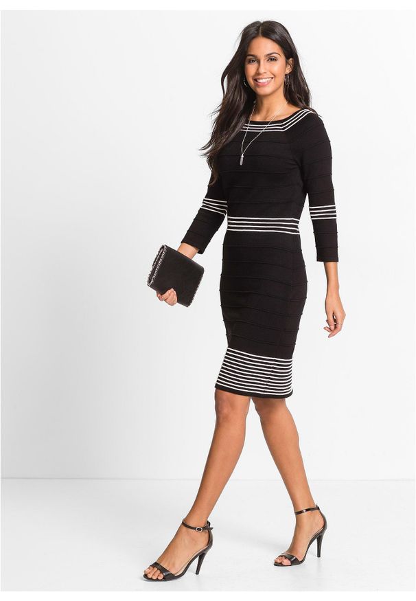 bonprix - Sukienka dzianinowa z miękkiej mieszanki wiskozy. Typ kołnierza: typu carmen. Kolor: czarny. Materiał: dzianina, wiskoza. Wzór: paski