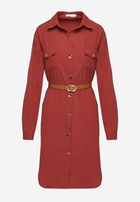 Renee - Bordowa Koszulowa Sukienka Ozdobiona Paskiem i Rękawem z Regulacją Esaviona. Okazja: na co dzień. Kolor: czerwony. Materiał: jeans. Wzór: aplikacja. Typ sukienki: koszulowe. Styl: elegancki, casual #5