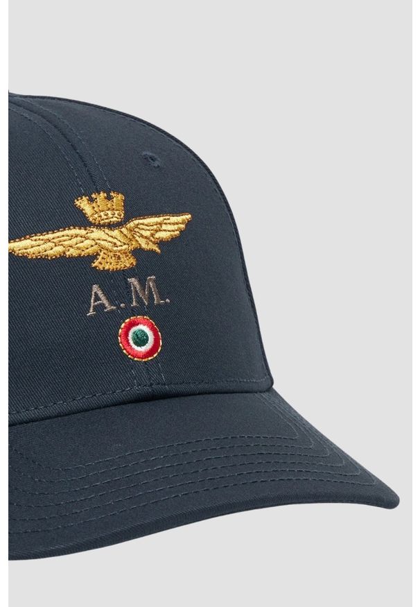 Aeronautica Militare - AERONAUTICA MILITARE Granatowa męska czapka z daszkiem. Kolor: niebieski. Styl: sportowy, klasyczny, elegancki, casual