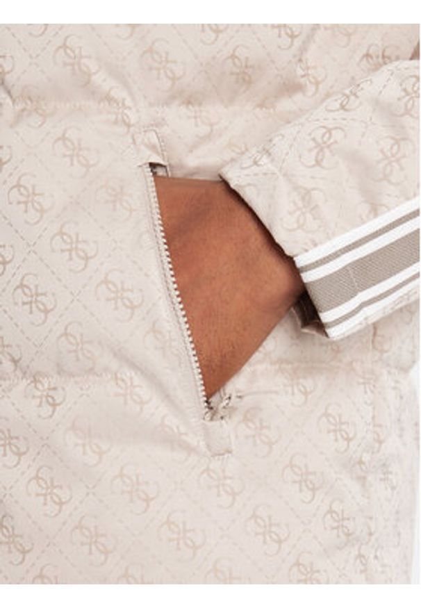 Guess Kurtka przejściowa Z5BL02 WFIQ2 Beżowy Regular Fit. Kolor: beżowy. Materiał: syntetyk, bawełna