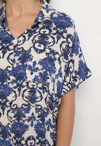 Born2be - Granatowa Pudełkowa Sukienka Koszulowa z Wiskozy w Ornamentalny Print Vanisse. Okazja: na co dzień. Kolor: niebieski. Materiał: wiskoza. Długość rękawa: krótki rękaw. Wzór: nadruk. Sezon: wiosna, lato. Typ sukienki: koszulowe. Styl: casual #6