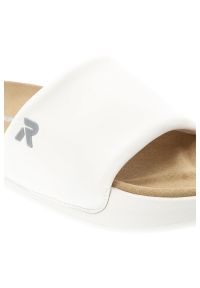 Białe Klapki Rieker Wygodne Obuwie Damskie. Kolor: biały. Sezon: lato #5