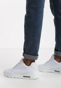 Born2be - Białe Buty Sportowe Narilure. Wysokość cholewki: przed kostkę. Kolor: biały. Materiał: materiał. Szerokość cholewki: normalna. Wzór: aplikacja #5