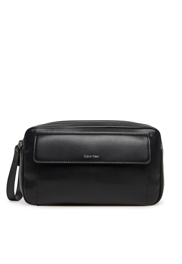 Calvin Klein Kosmetyczka Ck Sleek 2G Washbag K50K513039 Czarny. Kolor: czarny. Materiał: skóra