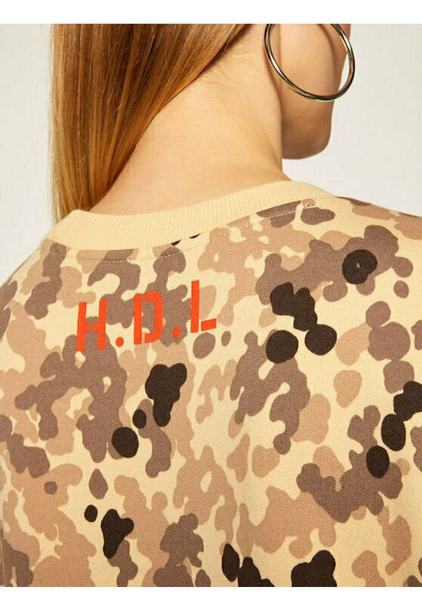 Lee - LEE POCKET SWEATSHIRT DAMSKA BLUZA BEZ KAPTURA BLEACHED SAND L53ZTXO. Typ kołnierza: bez kaptura