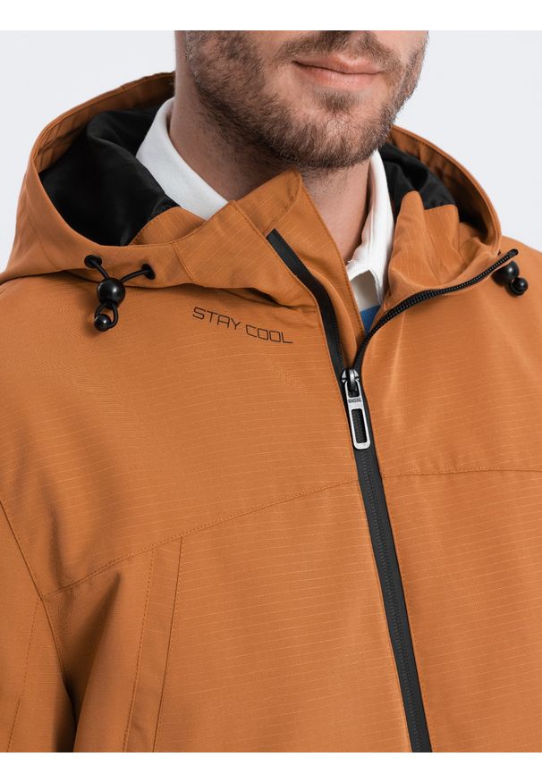 Kurtka Ombre Clothing na wiosnę