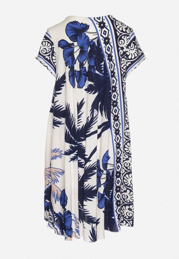 Born2be - Granatowa Sukienka z Wiskozy o Rozkloszowanym Kroju w Roślinny Wzór Miratiela. Okazja: na co dzień. Kolor: niebieski. Materiał: wiskoza. Długość rękawa: krótki rękaw. Sezon: wiosna, lato. Styl: casual, elegancki