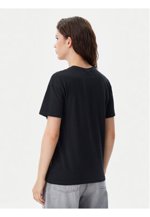 Napapijri T-Shirt S-Nina NP0A4H87 Czarny Regular Fit. Kolor: czarny. Materiał: bawełna