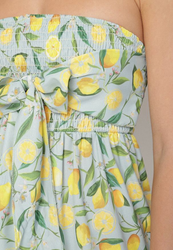 Born2be - Ciemnozielona Sukienka w Cytryny z Kokardą Galadessa. Okazja: na randkę, na co dzień. Typ kołnierza: kokarda. Kolor: zielony. Sezon: lato. Styl: casual, elegancki