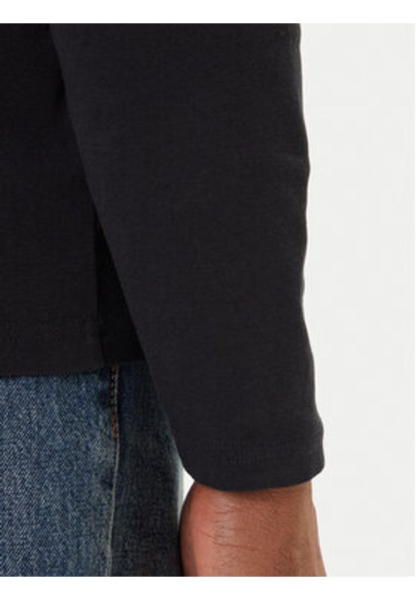 Mustang Longsleeve Arlington 1016875 Czarny Slim Fit. Kolor: czarny. Materiał: bawełna. Długość rękawa: długi rękaw