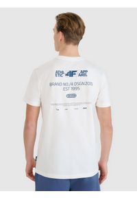 4f - 4F T-shirt regular z nadrukiem męski - biały M. Okazja: na co dzień. Kolor: biały. Materiał: dzianina, bawełna, jersey. Długość rękawa: krótki rękaw. Długość: krótkie. Wzór: nadruk. Styl: klasyczny, sportowy, casual