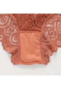Intica - Figi z koronki na romantyczne okazje Roni. Kolor: czerwony. Materiał: koronka. Wzór: koronka #2