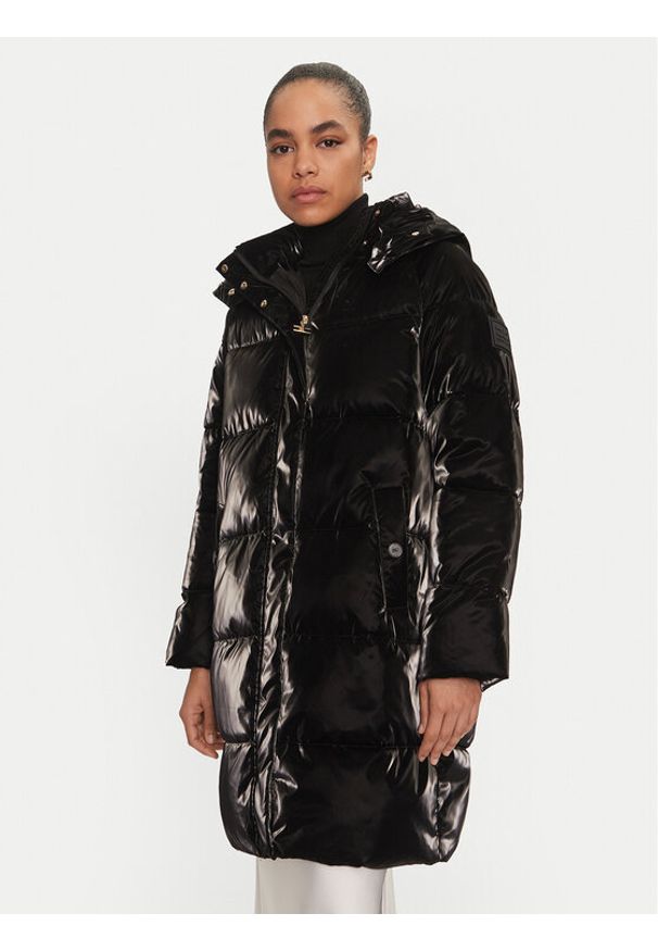 Elisabetta Franchi Płaszcz zimowy PI-79Z-46E2-V650 Czarny Regular Fit. Kolor: czarny. Materiał: syntetyk. Sezon: zima
