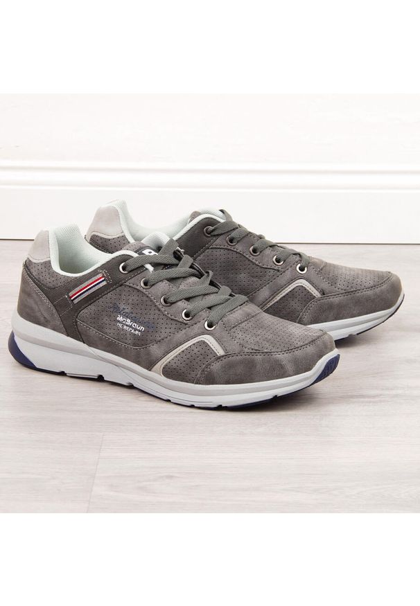 Szare buty sportowe McBraun na co dzień