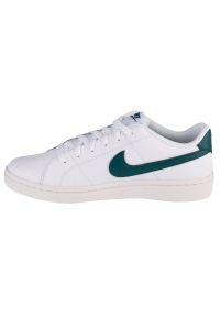 Buty Nike Court Royale 2 Low CQ9246-105 białe. Okazja: na co dzień. Zapięcie: sznurówki. Kolor: biały. Materiał: skóra, syntetyk, guma. Model: Nike Court #4