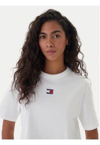 Tommy Jeans T-Shirt Badge DW0DW22202 Écru Boxy Fit. Materiał: bawełna #3