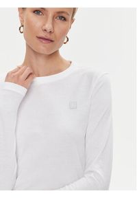 Calvin Klein Jeans Bluzka Embro Badge J20J222884 Biały Regular Fit. Kolor: biały. Materiał: bawełna #5