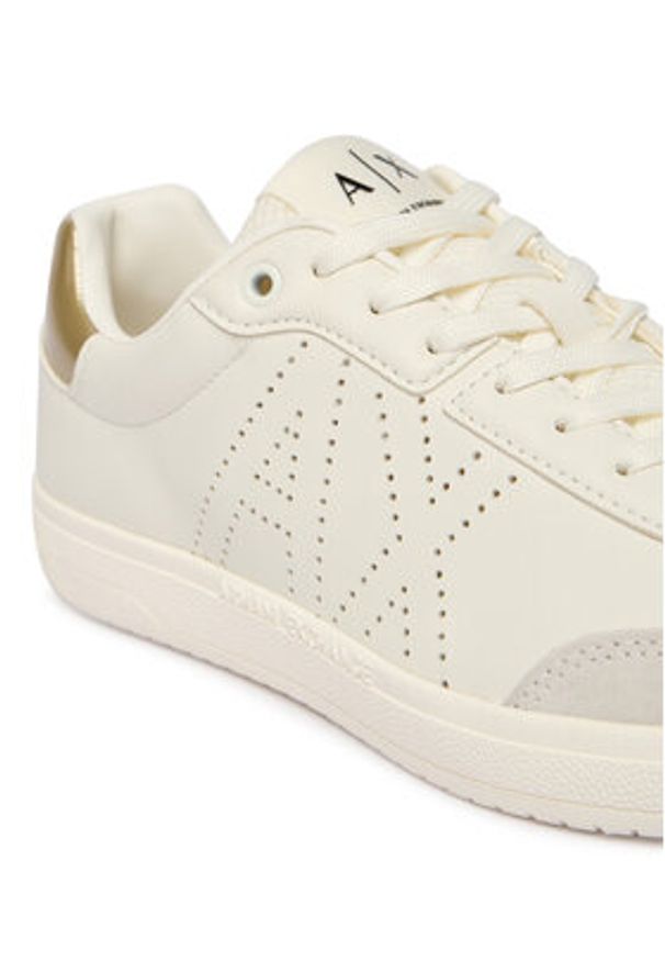 Armani Exchange Sneakersy XW002791 AF26936 MZ128 Écru. Materiał: zamsz, skóra