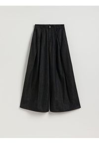 Reserved - Jeansy wide leg - szary. Kolor: szary