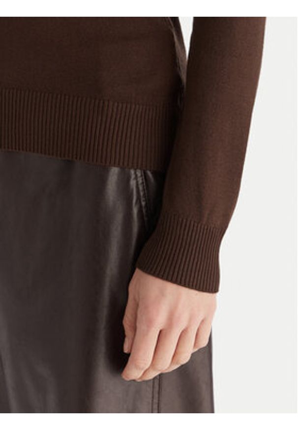 ACCESS FASHION Golf 54-8074 Brązowy Slim Fit. Typ kołnierza: golf. Kolor: brązowy. Materiał: wiskoza