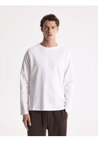 Reserved - Longsleeve super slim fit - biały. Kolor: biały. Materiał: dzianina, bawełna. Długość rękawa: długi rękaw #1