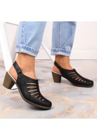 Skórzane komfortowe sandały damskie na obcasie Rieker 40959-00. Materiał: skóra. Obcas: na obcasie. Wysokość obcasa: średni #1