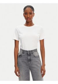 Guess T-Shirt 5RGI02 6298A Biały Regular Fit. Kolor: biały. Materiał: bawełna