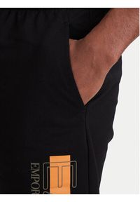 EA7 Emporio Armani Szorty sportowe 7M002421 AF13512 UC001 Czarny Slim Fit. Kolor: czarny. Materiał: bawełna. Styl: sportowy #5