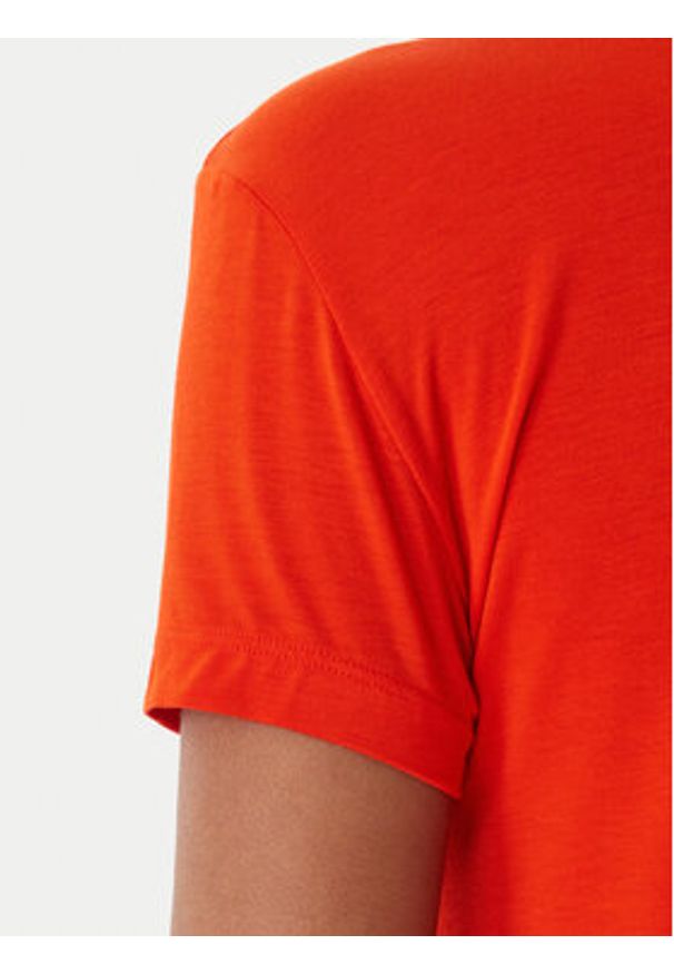Emporio Armani T-Shirt EW000409 AF19024 U5029 Koralowy Regular Fit. Kolor: pomarańczowy. Materiał: bawełna