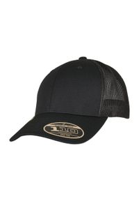 FLEXFIT - 110 Alpha Shape Recycled Trucker Cap. Kolor: czarny