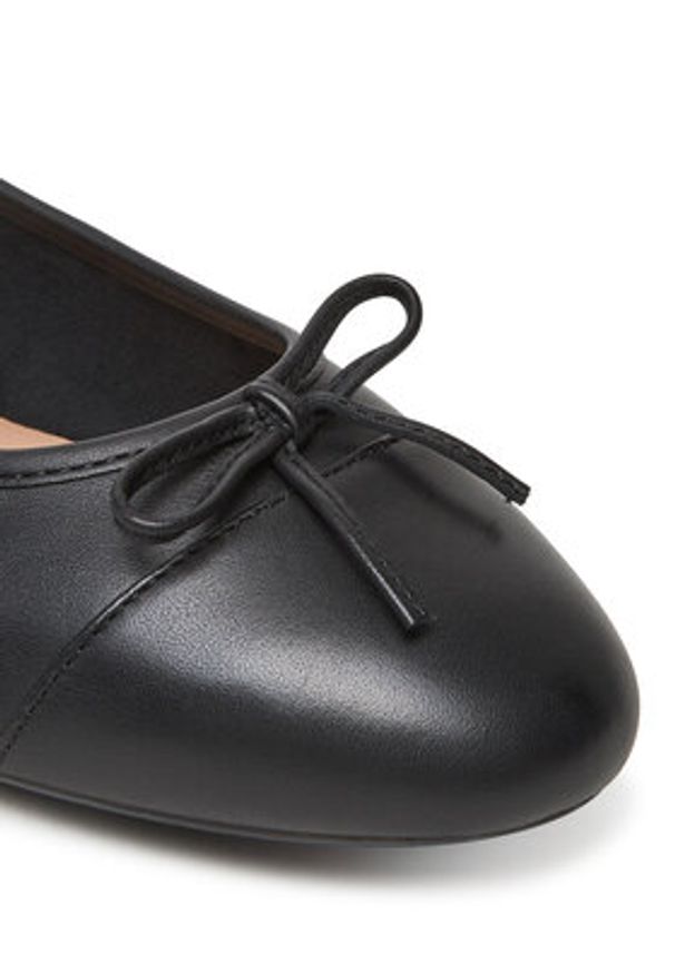 TOMMY HILFIGER - Tommy Hilfiger Baleriny Toe Cap Leather Ballerina FW0FW08759 Czarny. Kolor: czarny. Materiał: skóra