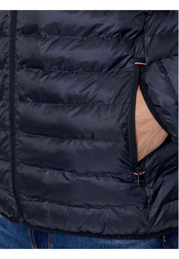 TOMMY HILFIGER - Tommy Hilfiger Kurtka przejściowa Core Circular MW0MW18763 Granatowy Regular Fit. Kolor: niebieski. Materiał: syntetyk