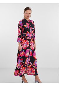 YAS Sukienka koszulowa 26030726 Kolorowy Regular Fit. Materiał: wiskoza. Wzór: kolorowy. Typ sukienki: koszulowe #1