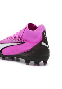 Buty piłkarskie dla dzieci Puma Ultra Pro Fg ag. Kolor: wielokolorowy, różowy, czarny, biały. Materiał: materiał, syntetyk. Szerokość cholewki: normalna. Sport: piłka nożna