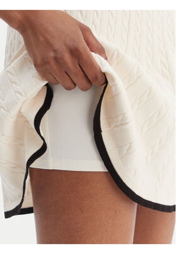 Guess Spódnica mini V6RD07 Z4652 Écru Regular Fit. Kolor: kremowy. Materiał: syntetyk, wiskoza